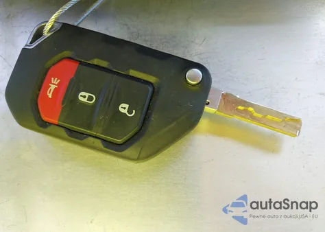 2025 Jeep Wrangler 2-Door Sport 4X4 z USA, uszkodzony, nr VIN 1C4PJXAN2SW524622